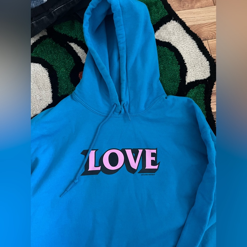 ANTISOCIAL SOCIAL CLUB LOVE HOODIE